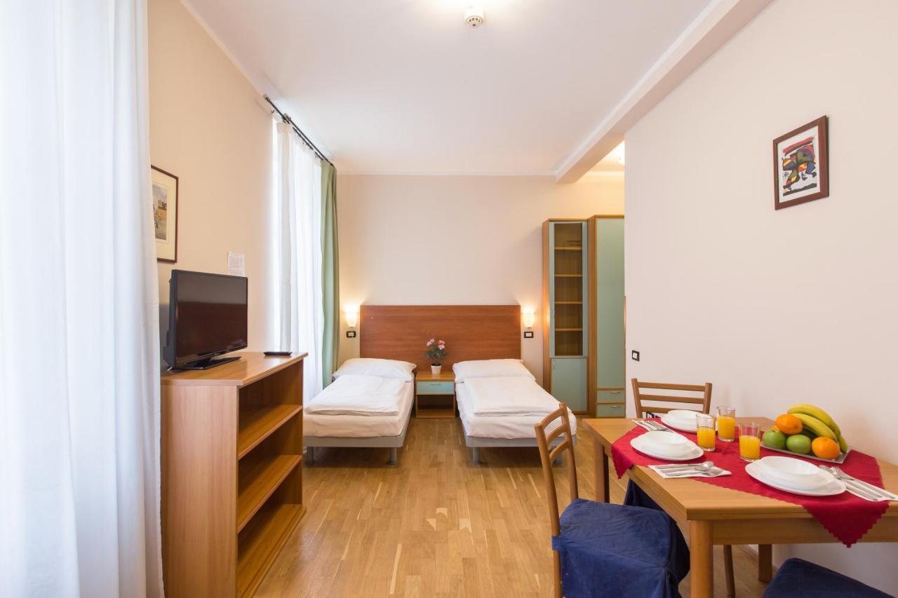 Duskova Apartments Prague Luaran gambar